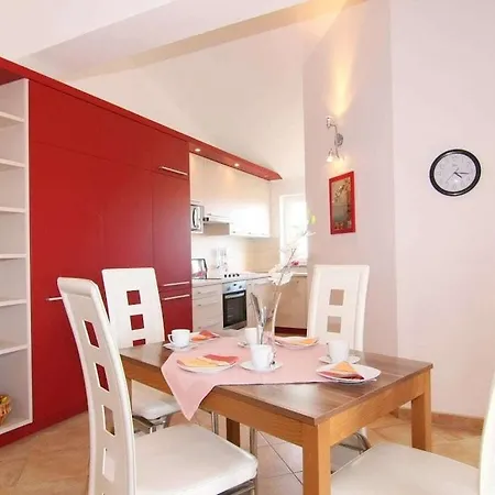 In With Swimming Pool Casa vacanze Porec