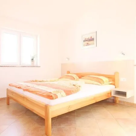 In With Swimming Pool