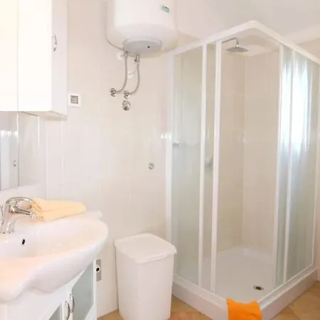 In With Swimming Pool Holiday home Porec