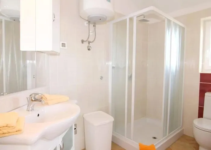 In With Swimming Pool Casa vacanze Porec