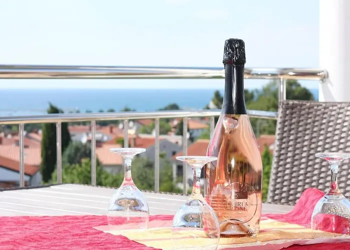 In With Swimming Pool Vakantiehuis